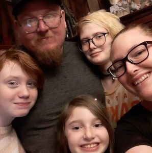 Meet your Posher, Dawna